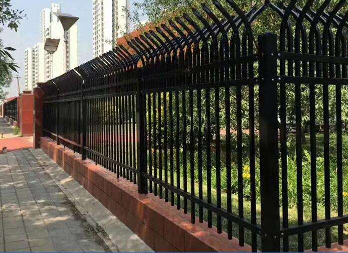 河北鋁藝護(hù)欄